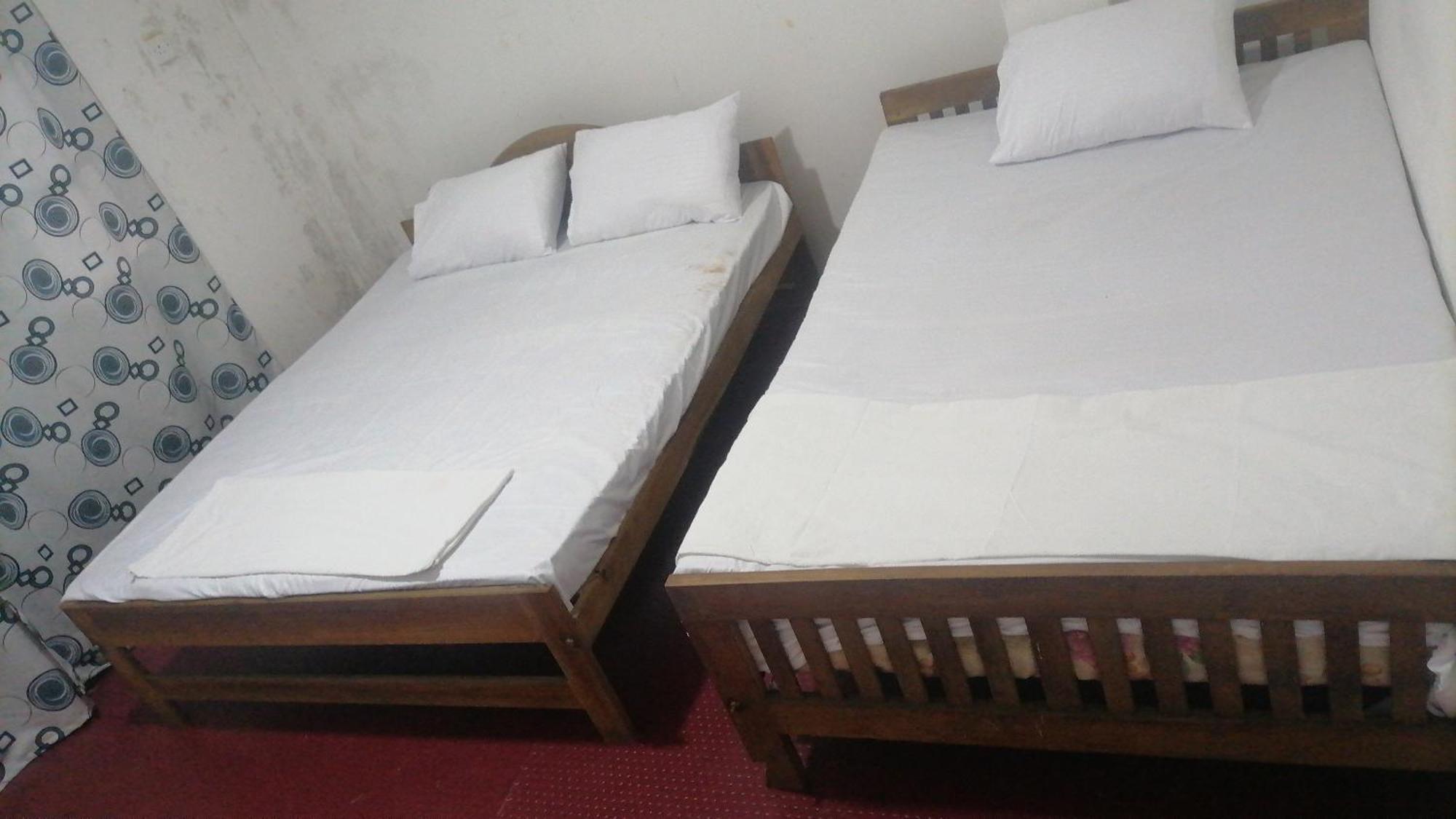 Bed & Baggage Hostel Ella Exterior photo